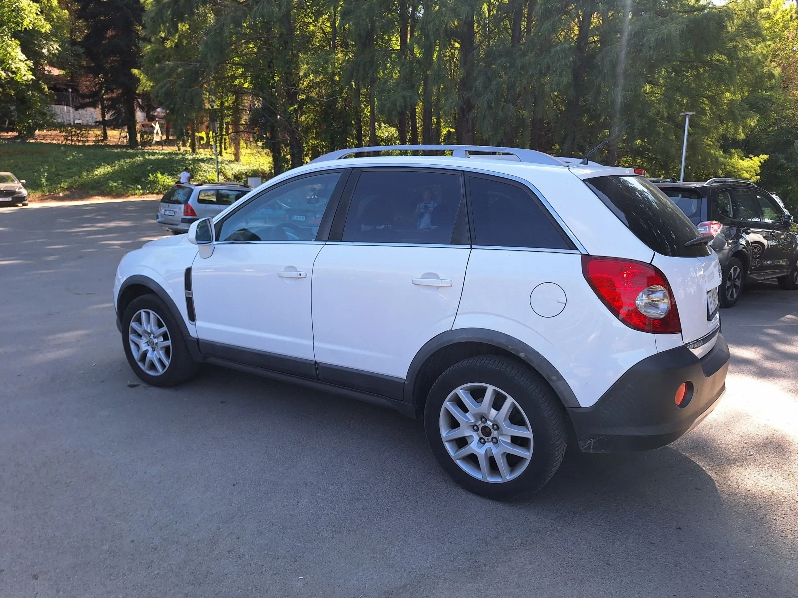 Opel Antara 2, 4i 4x4 Бензин / Газ - изображение 4