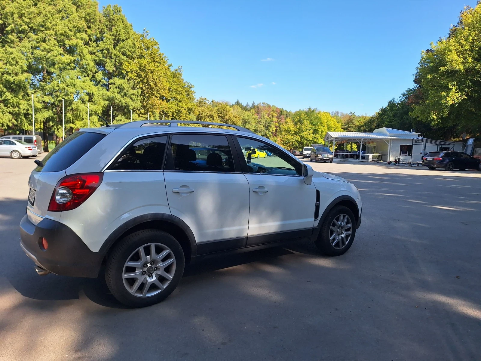 Opel Antara 2, 4i 4x4 Бензин / Газ - изображение 6