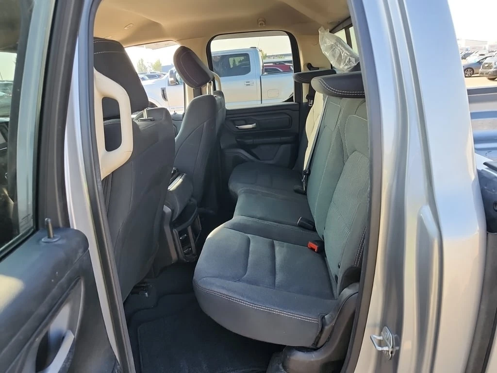 Dodge RAM 1500 * TRADESMAN * CARFAX * БЕЗ ПЪРВОНАЧАЛНА ВНОСКА - изображение 10