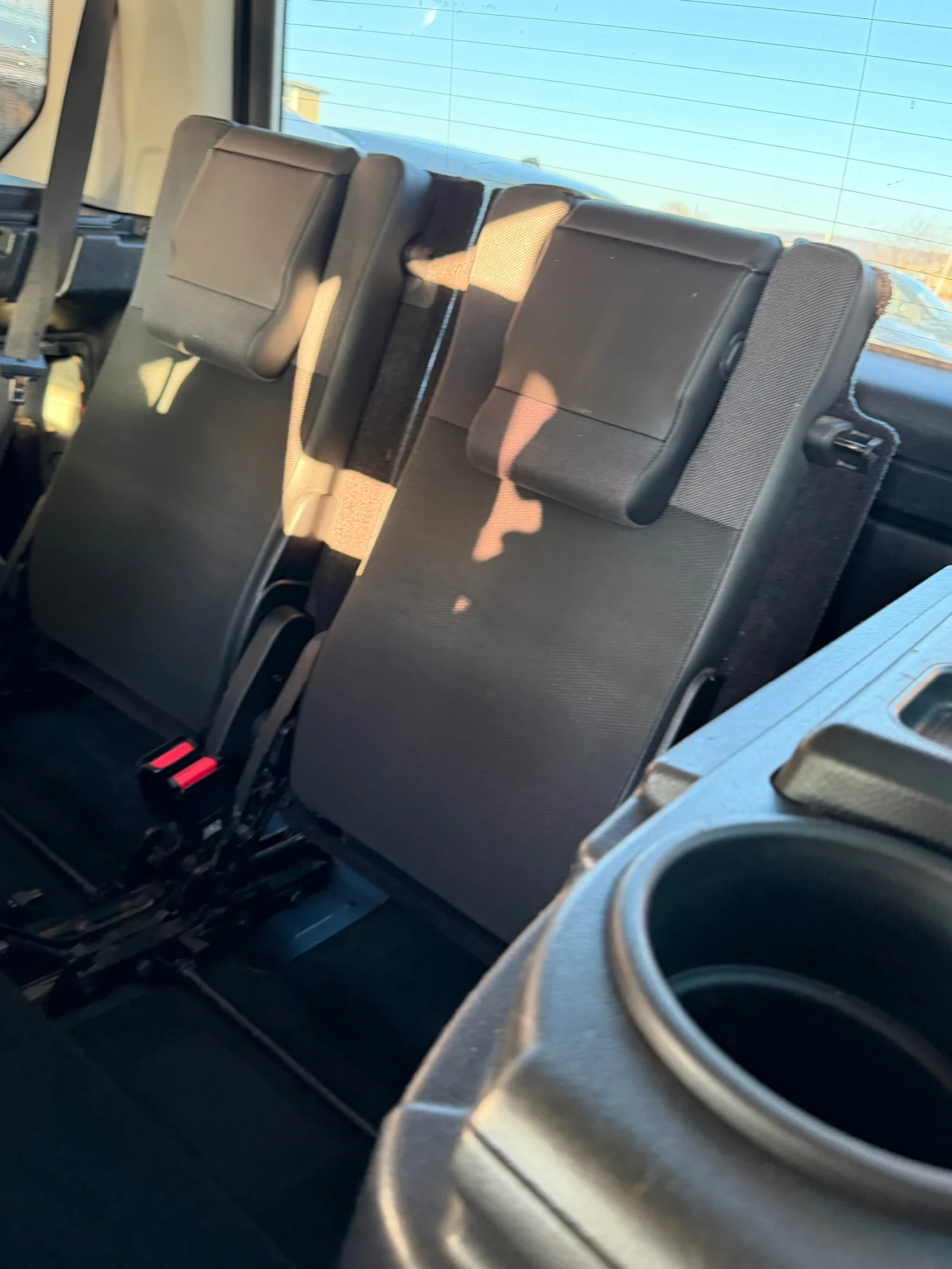 Land Rover Discovery 276dt tdv6 2.7 ������ | Mobile.bg � ����������� 12