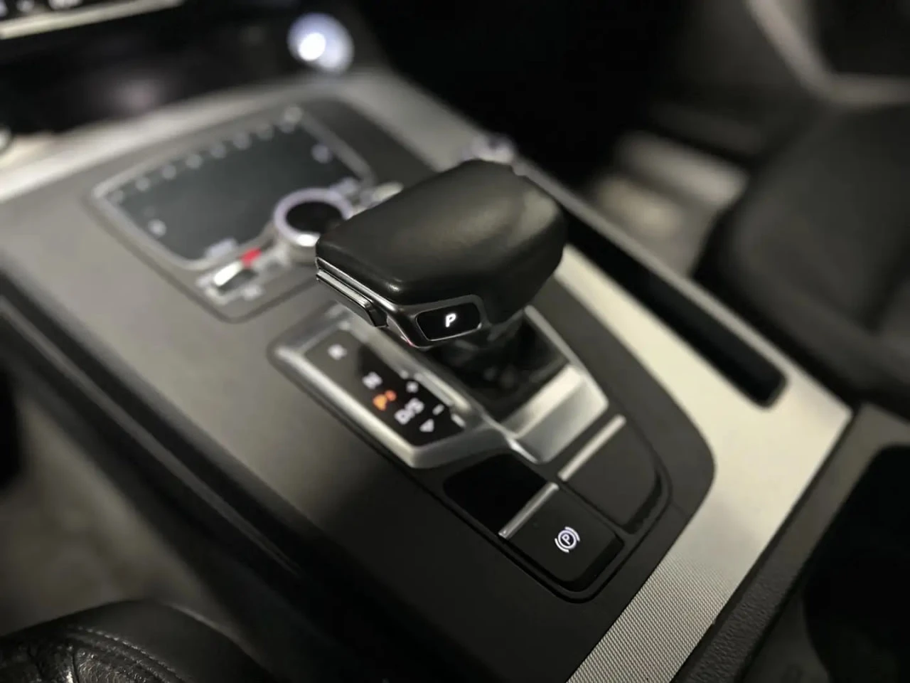 Audi Q5 * quattro Premium Plus * CARFAX * ���� �� �� | Mobile.bg � ����������� 13