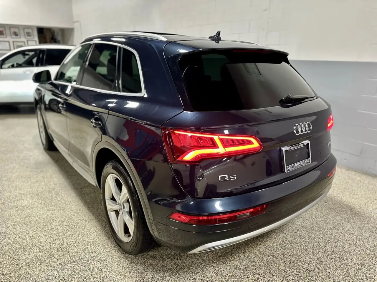 Audi Q5 * quattro Premium Plus * CARFAX * ���� �� �� | Mobile.bg � ����������� 4