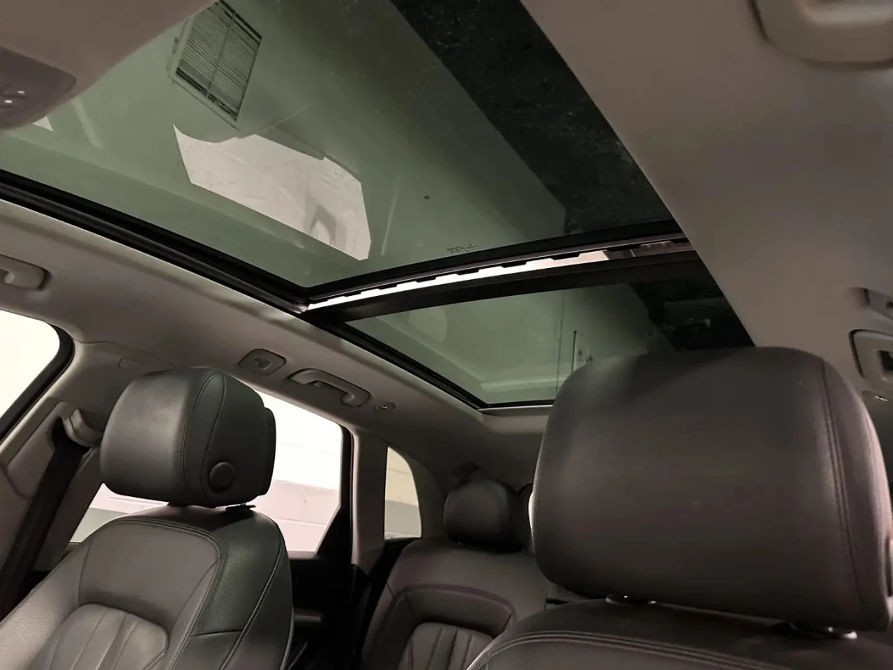 Audi Q5 * quattro Premium Plus * CARFAX * ���� �� �� | Mobile.bg � ����������� 17