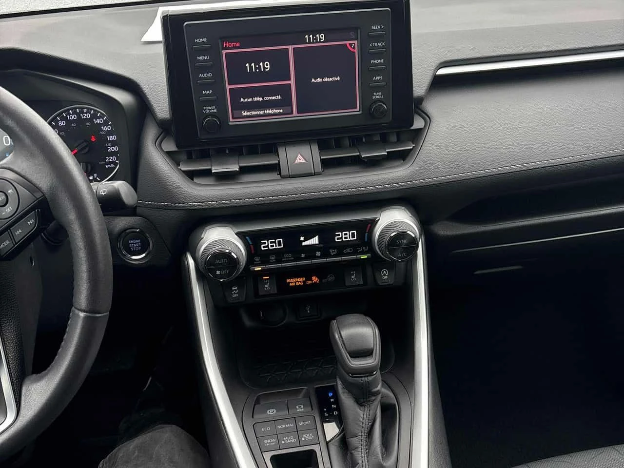 Toyota Rav4 * XLE * * ПАНОРАМА* * ПОДГРЕВ* , снимка 10 - Автомобили и джипове - 53892357