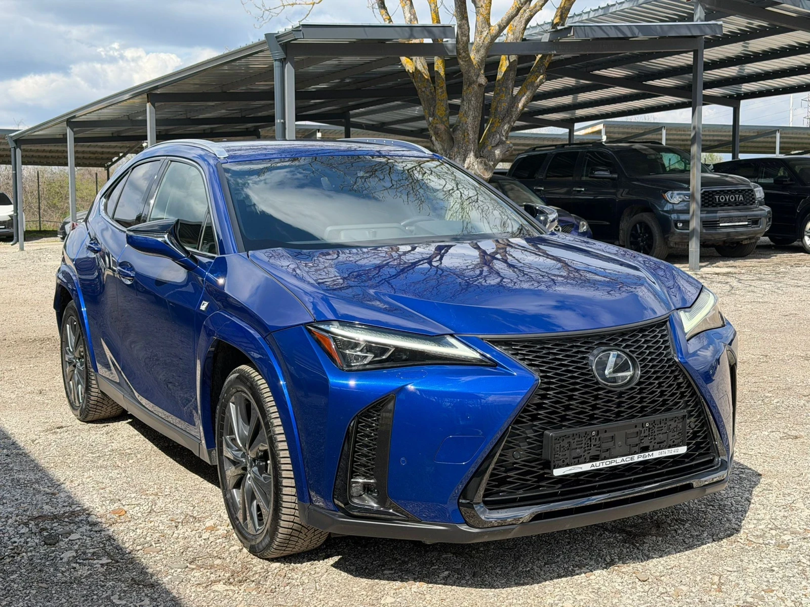 Lexus UX 250h Facelift/F Sport/HUD/В гаранция , снимка 3 - Автомобили и джипове - 54148710