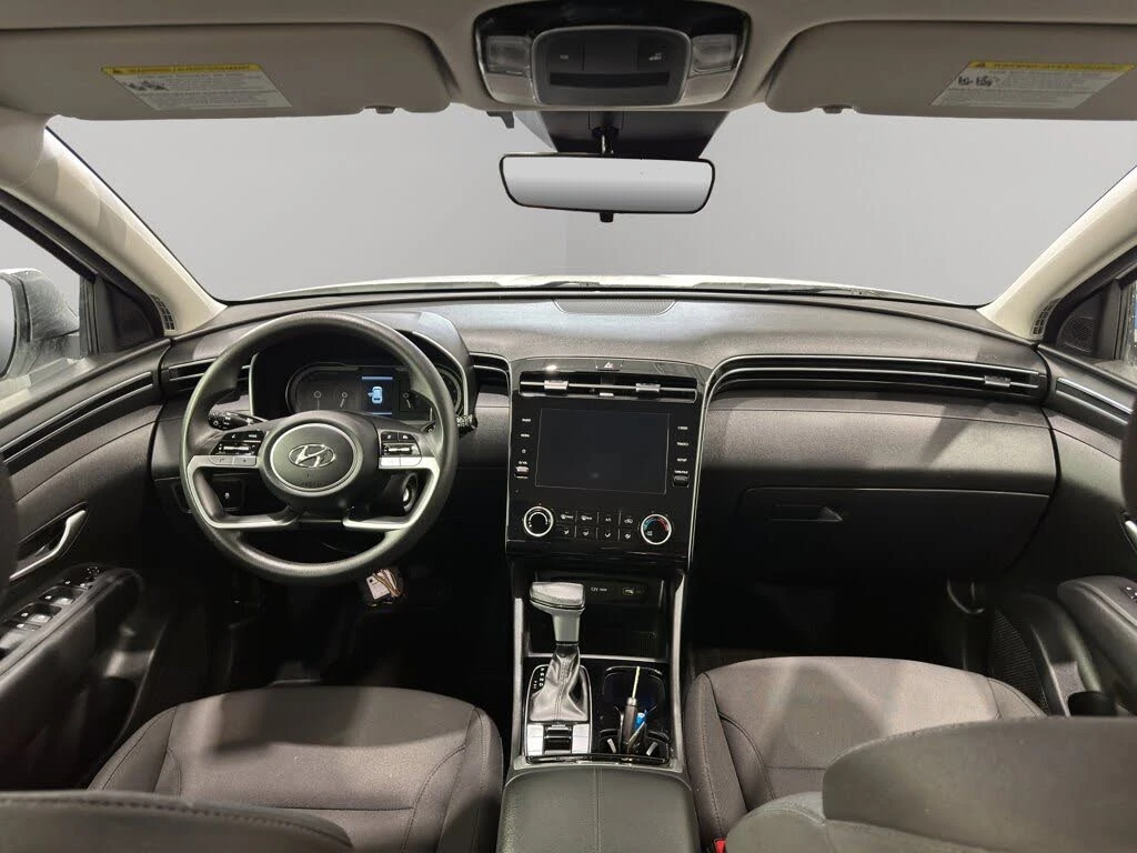 Hyundai Tucson Preferred* ПОДГРЕВ* КАМЕРА* , снимка 12 - Автомобили и джипове - 54174664