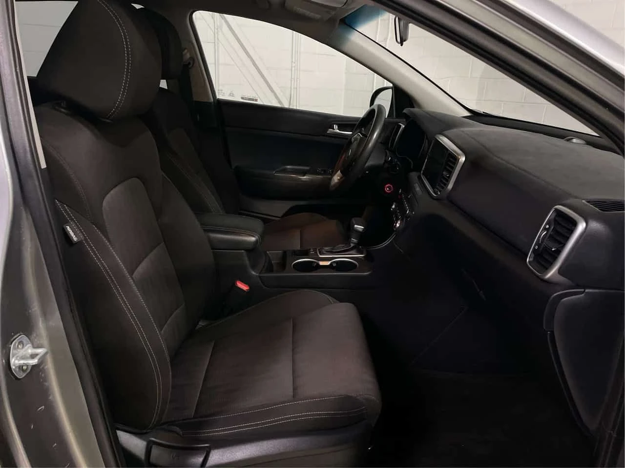 Kia Sportage * LX * CARFAX * ���� �� �� | Mobile.bg � ����������� 9