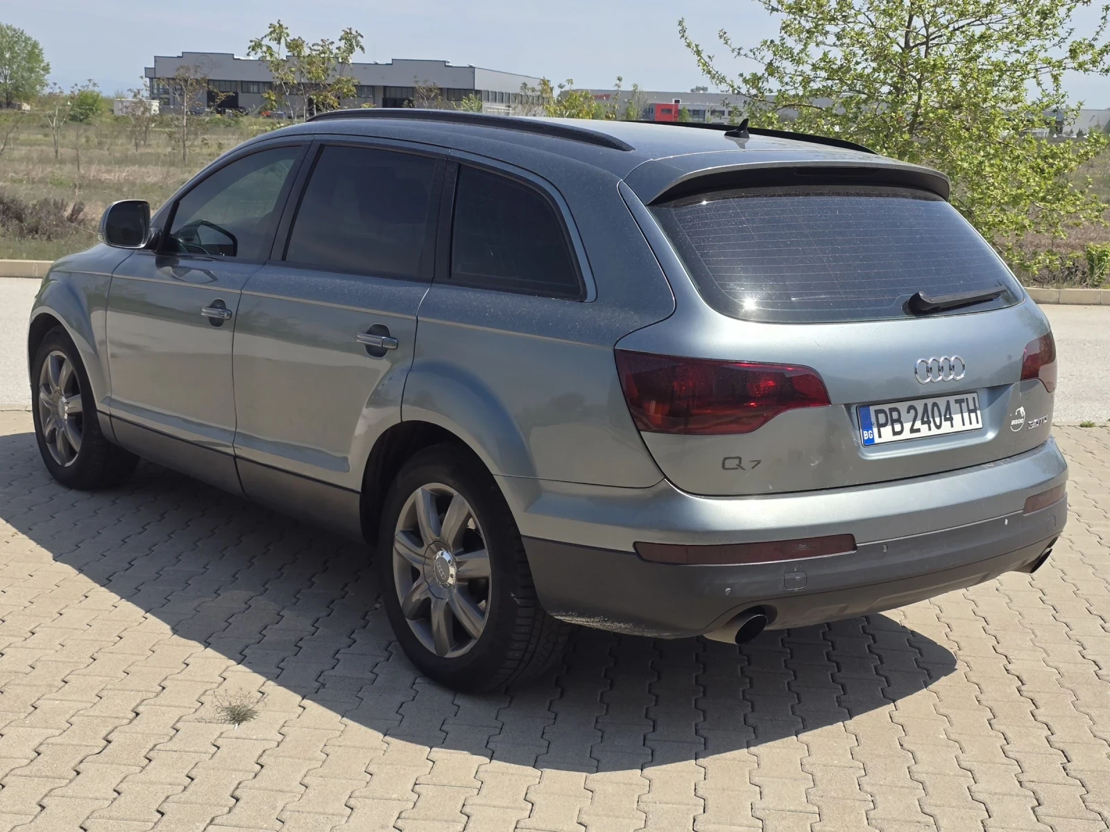 Audi Q7 3.0D/4x4/7Места, снимка 6 - Автомобили и джипове - 54352530