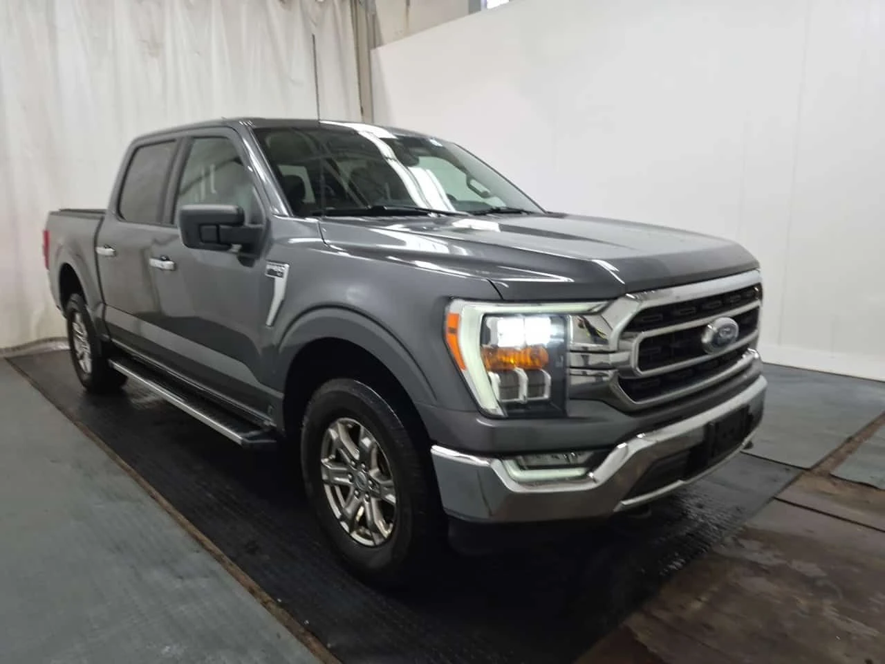 Ford F150 XLT| ПОДГРЕВИ| ПАНОРАМА2| 2 КЛЮЧА| , снимка 2 - Автомобили и джипове - 54818941