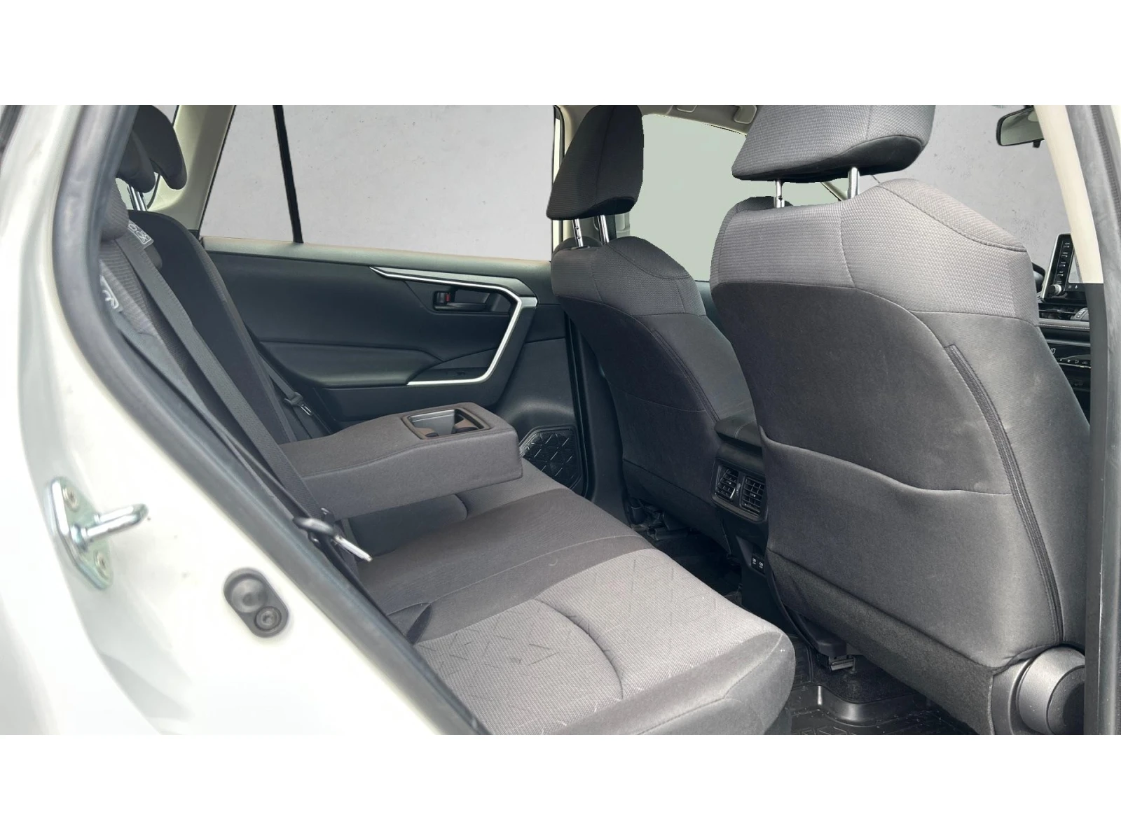 Toyota Rav4  2.5 HSD AWD, Месечна вноска от 388  , снимка 10 - Автомобили и джипове - 54954477