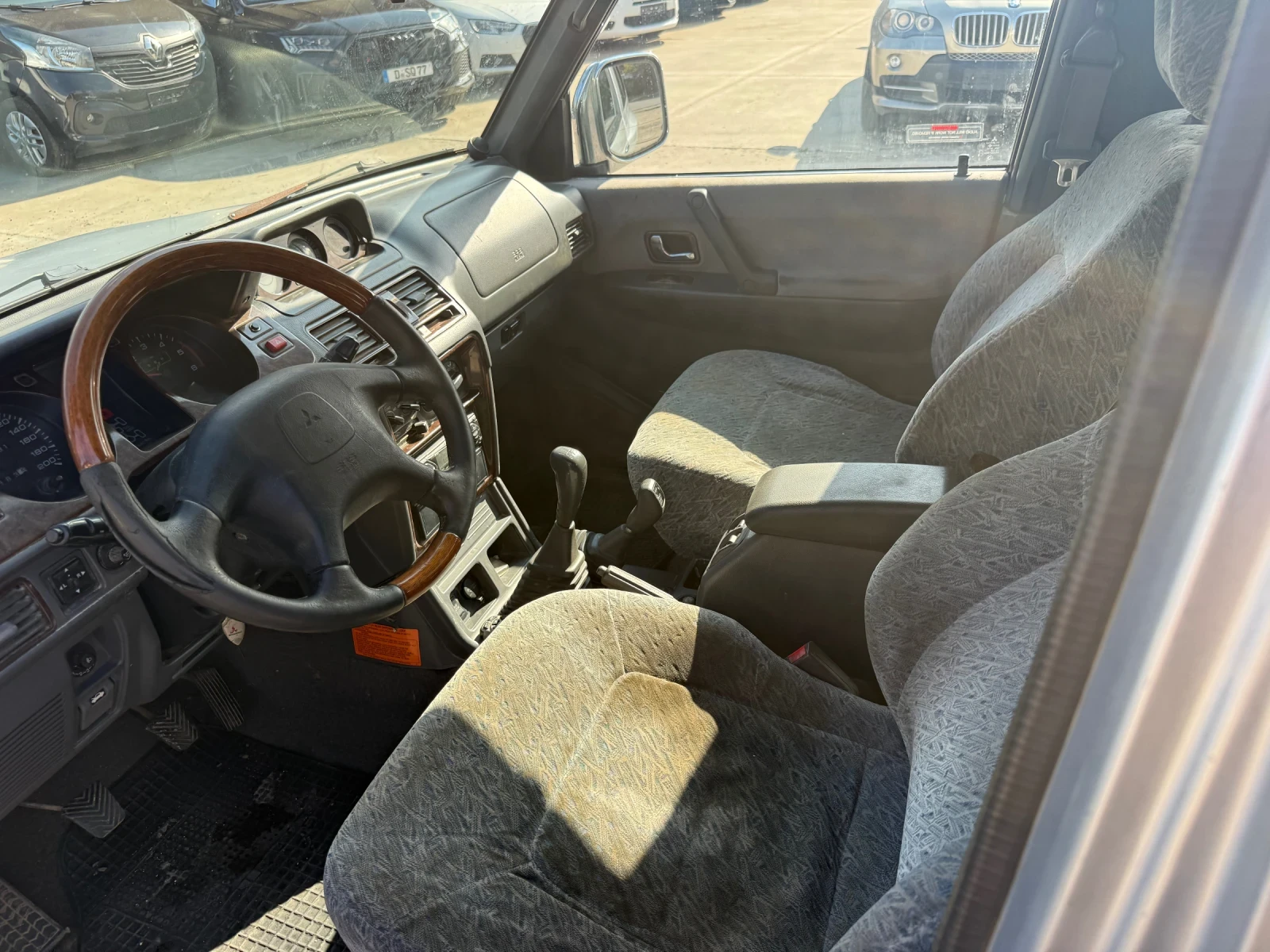 Mitsubishi Pajero 2.8 tdi superSelect, снимка 9 - Автомобили и джипове - 56253120