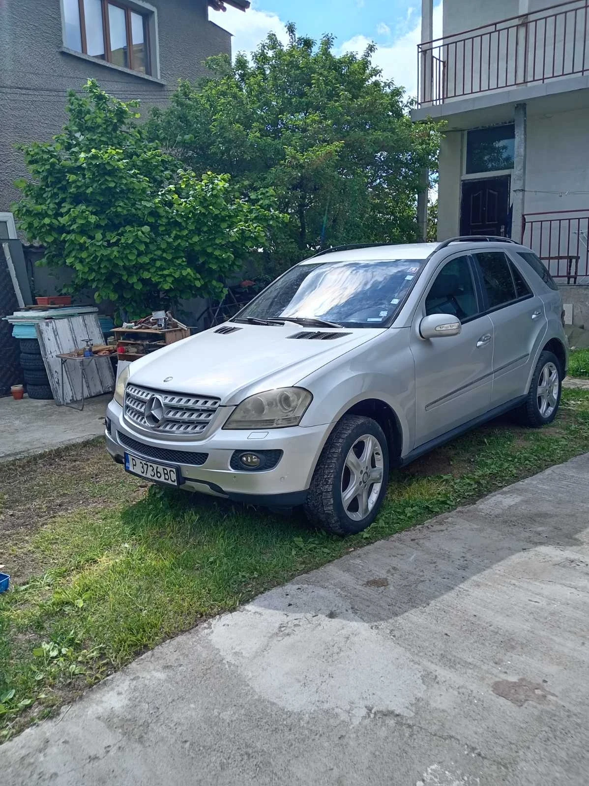 Mercedes-Benz ML 320