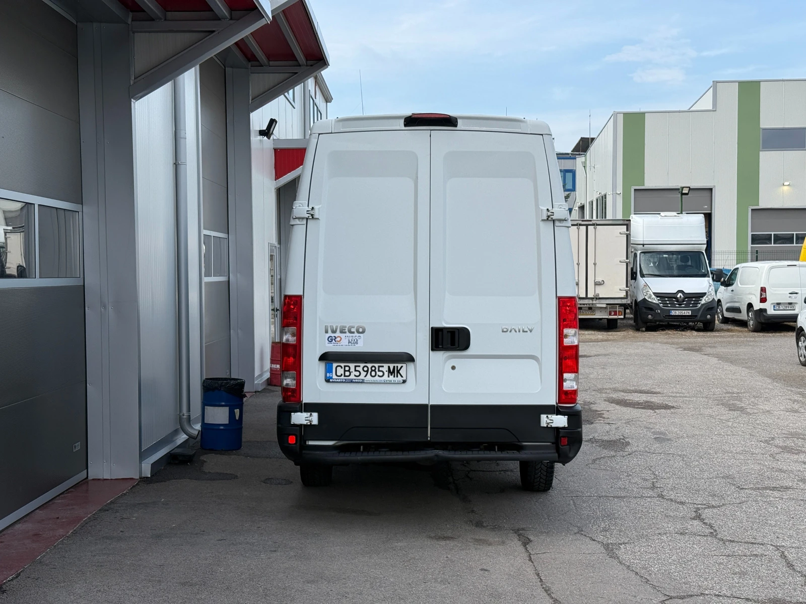 Iveco Daily 2.3 35S13-12 КУБ. , снимка 4 - Бусове и автобуси - 55223916