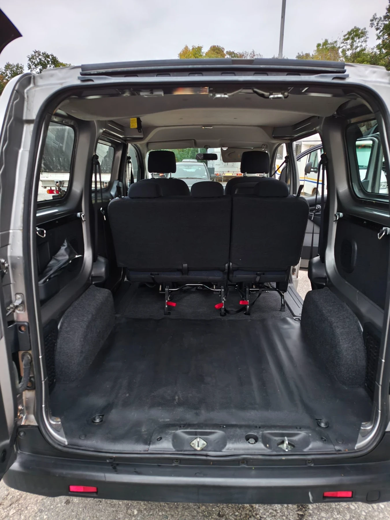 Nissan NV200 1.6 i | Mobile.bg � ����������� 10