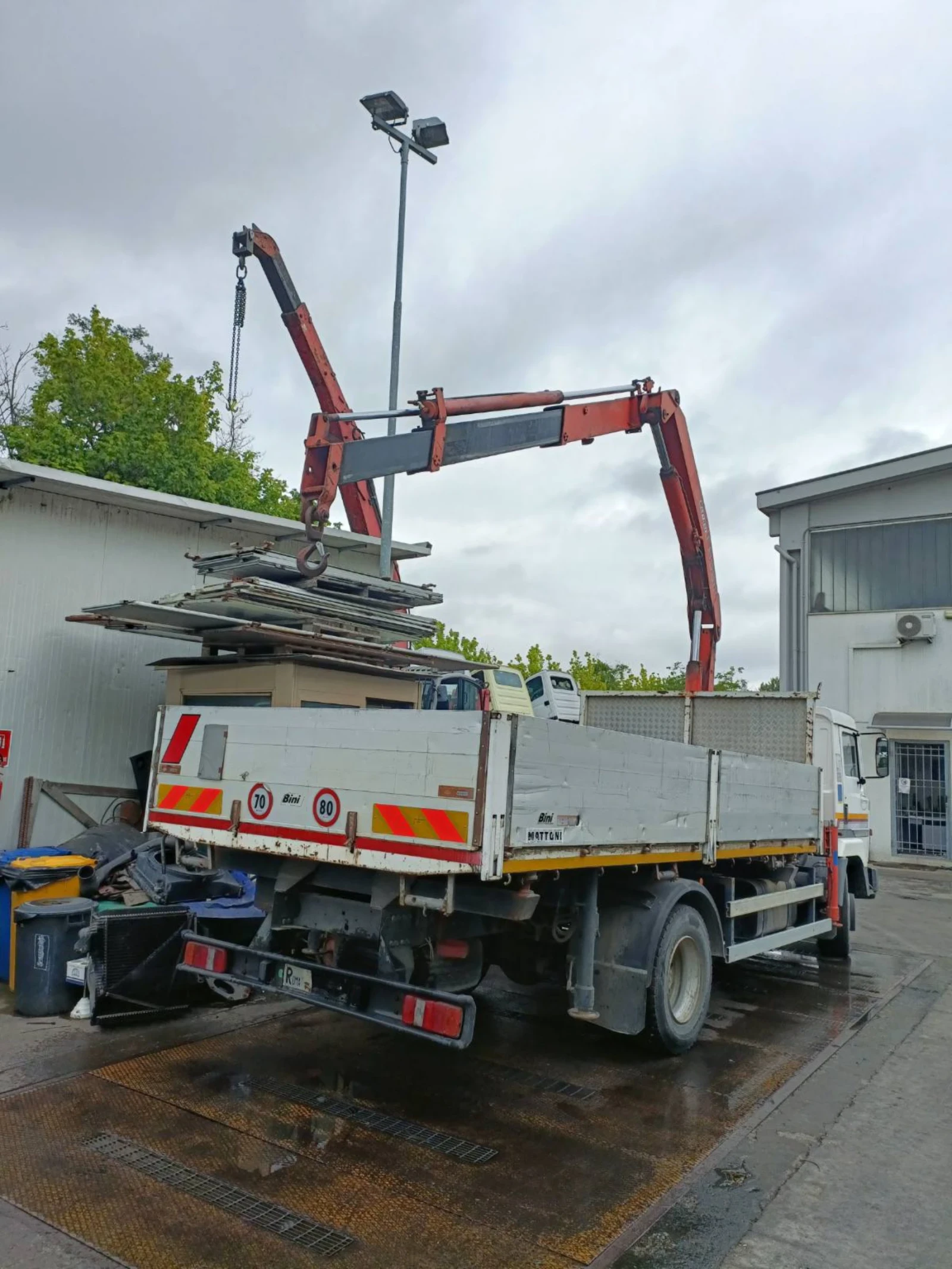 Nissan 125  - изображение 3