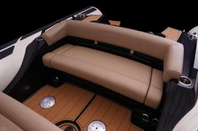 Надуваема лодка Brig E8, снимка 5 - Воден транспорт - 53219127