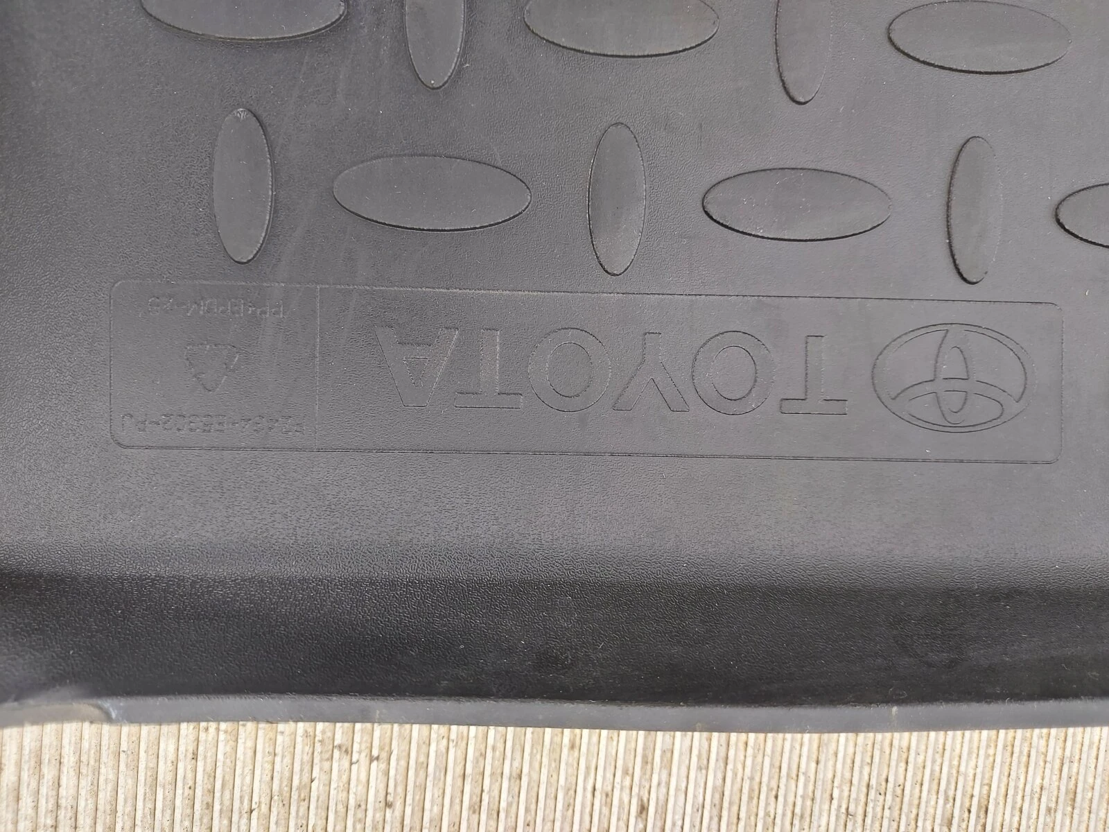      Toyota Auris  | Mobile.bg   4