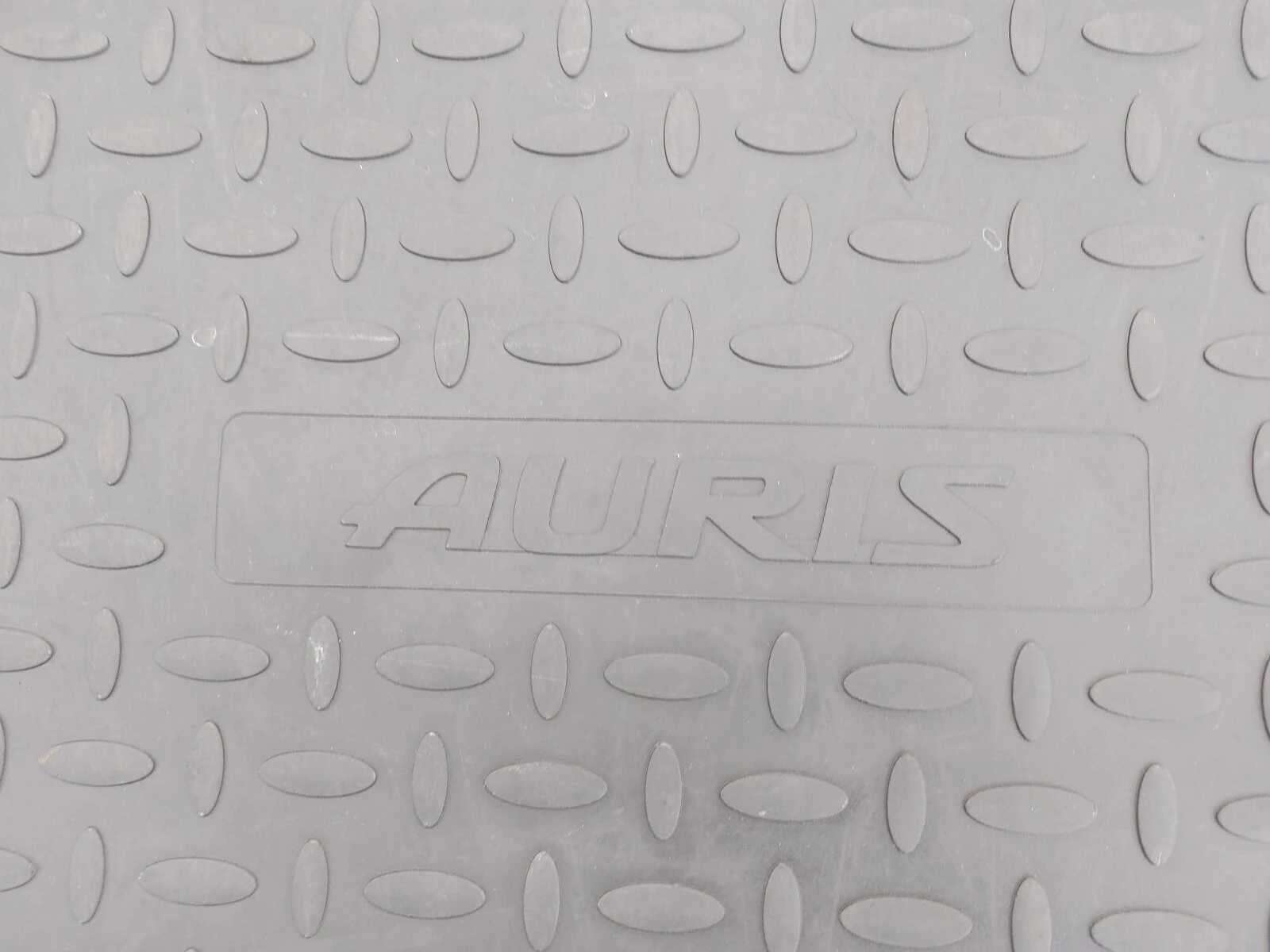      Toyota Auris  | Mobile.bg   3