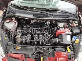 Ford Fiesta Бензин -газ, снимка 15