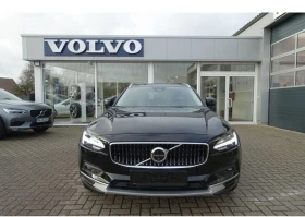 Volvo V90 Cross Country B4 D AWD Ultimate | Mobile.bg    7