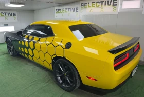 Обява за продажба на Dodge Challenger R/T * 5.7 HEMI * 2020г* Honeycomb pattern*  ~61 900 лв. - изображение 5