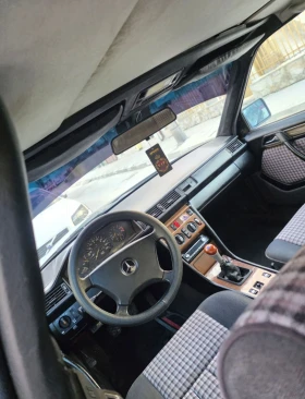 Mercedes-Benz 124 - 1900 € / 3716.08 лв. - 71614465 7