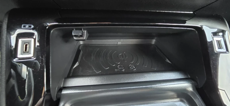 Peugeot 2008 1.5 HDI-GT-LINE* AUTOMATIK* PANORAMA* LED* FULLPAC, снимка 13 - Автомобили и джипове - 52329021