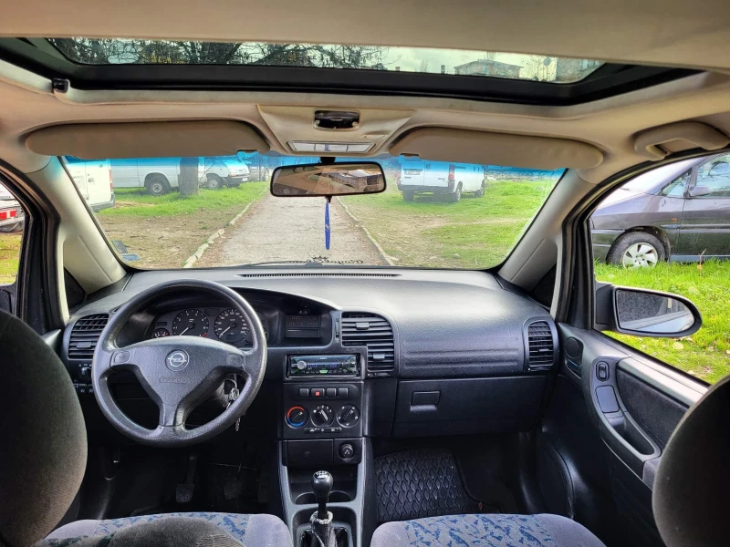 Opel Zafira 1.6 101к.с., снимка 8 - Автомобили и джипове - 52730219