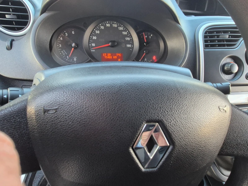 Renault Kangoo МАКСИ-1, 5DCI, снимка 13 - Автомобили и джипове - 53047029