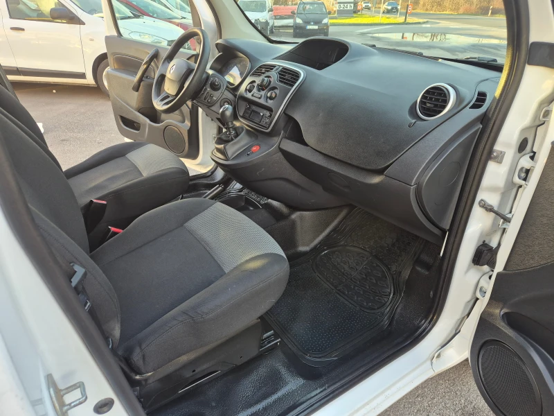 Renault Kangoo МАКСИ-1, 5DCI, снимка 9 - Автомобили и джипове - 53047029