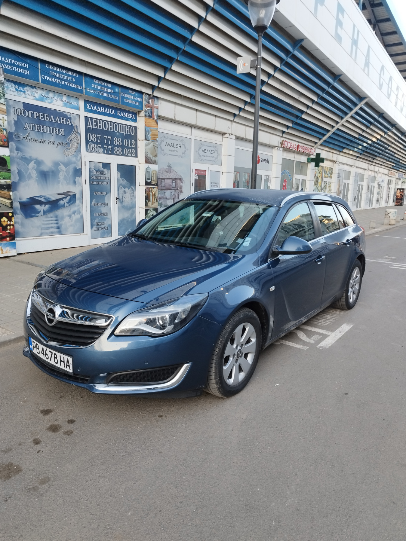 Opel Insignia 1.6D - изображение 1