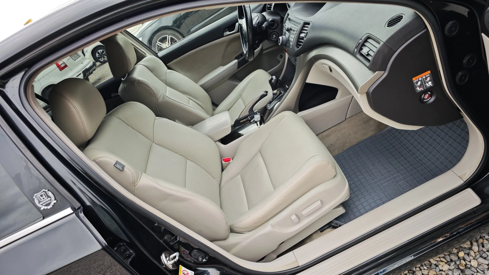 Honda Accord DISTRONIK/ГАЗОВ ИНЖЕКЦИОН/EXECUTIVE/NAV/DVD/KAM | Mobile.bg — изображение 11