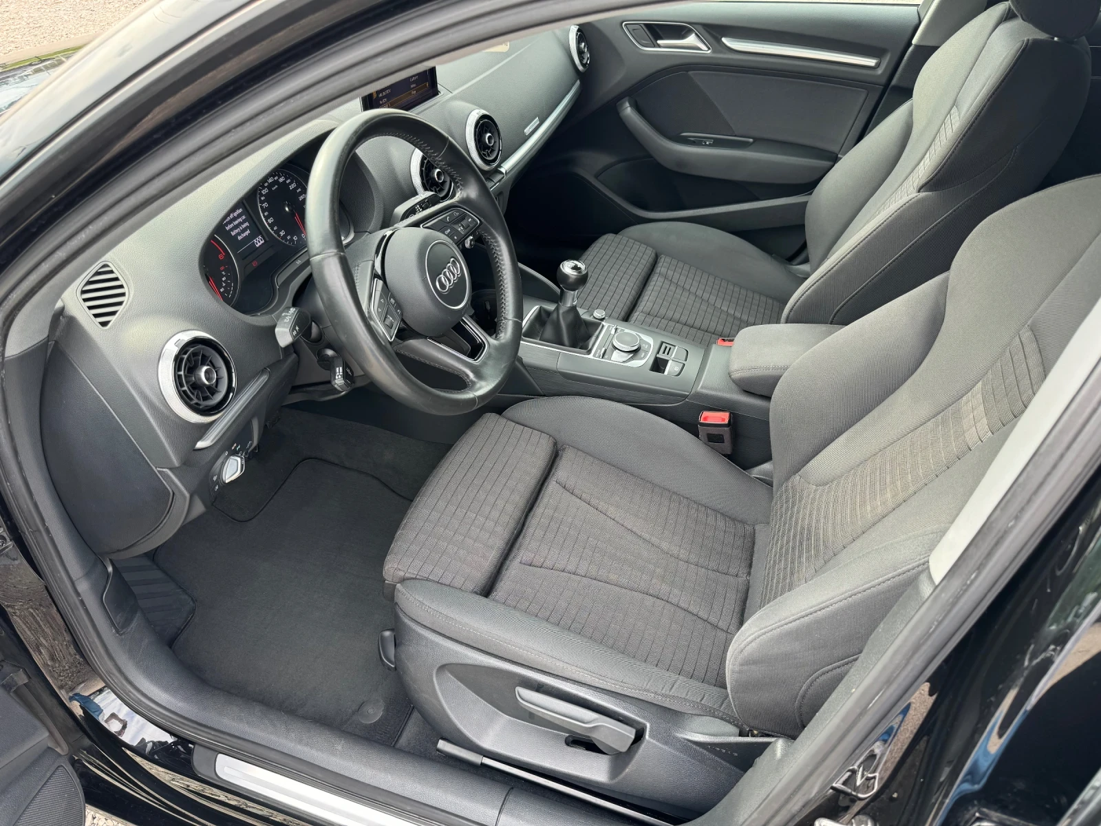 Audi A3 Facelift, 2017г.2.0Tdi-150к.с - изображение 9