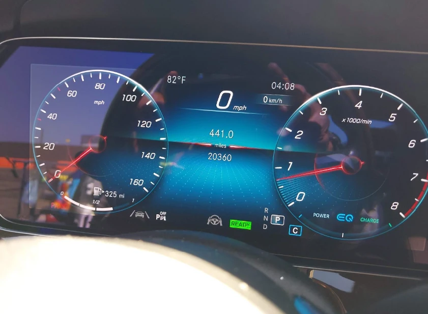 Mercedes-Benz E 450 ПОДГРЕВИ* МАСАЖ* AMG-PACK* ДИСТРОНИК* ШИБИДАХ - изображение 6