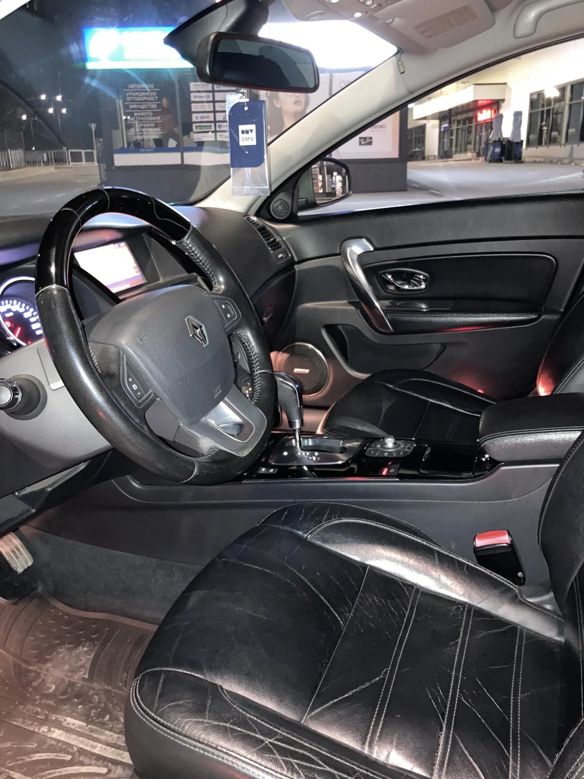 Renault Latitude 3000 DCI INITIALE, снимка 11 - Автомобили и джипове - 53854310