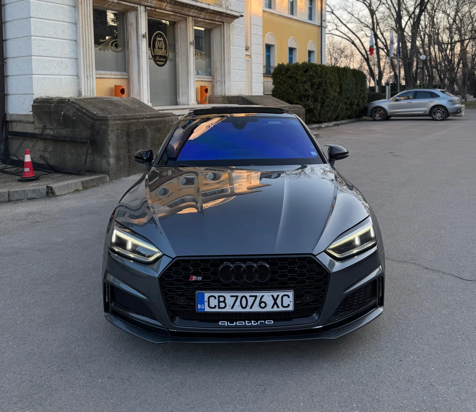 Audi S5