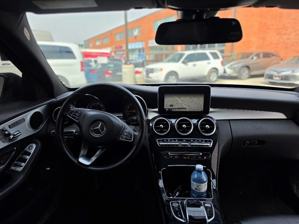 Mercedes-Benz C 300 * * CARFAX * * ���� ������ * *  | Mobile.bg � ����������� 11