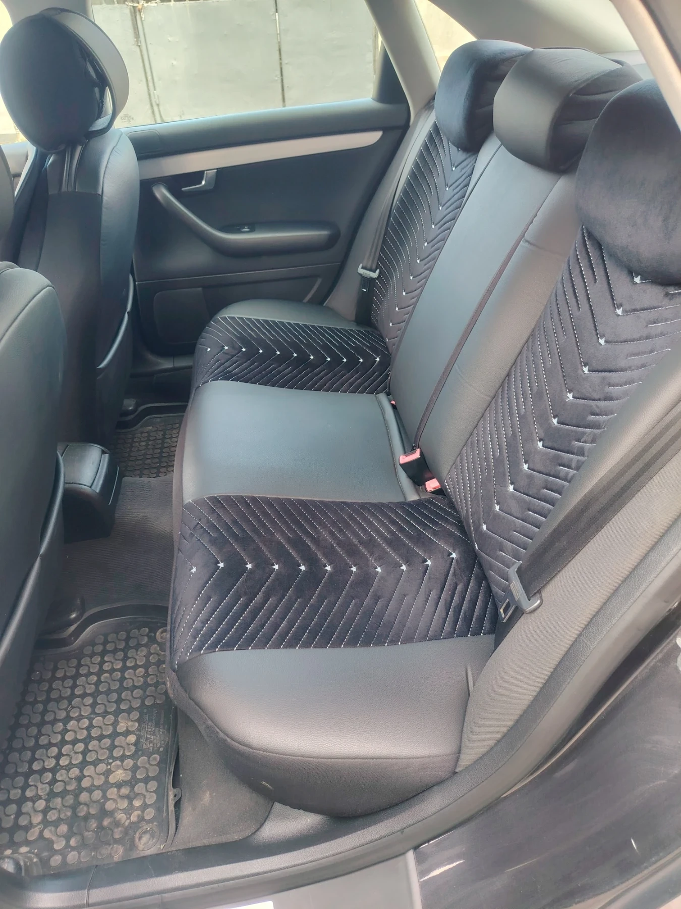 Audi A4 2.0 tdi, снимка 7 - Автомобили и джипове - 54082161