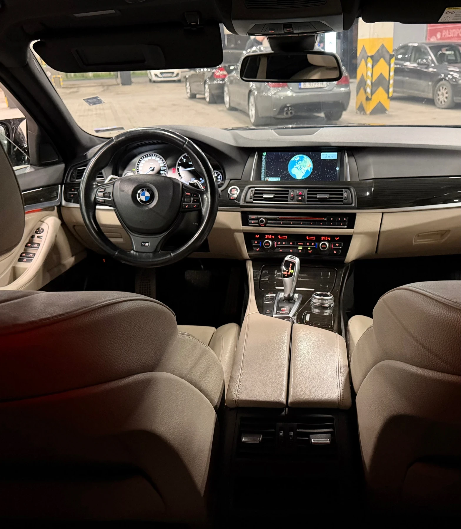 BMW 530 M-Pack, снимка 11 - Автомобили и джипове - 54348102