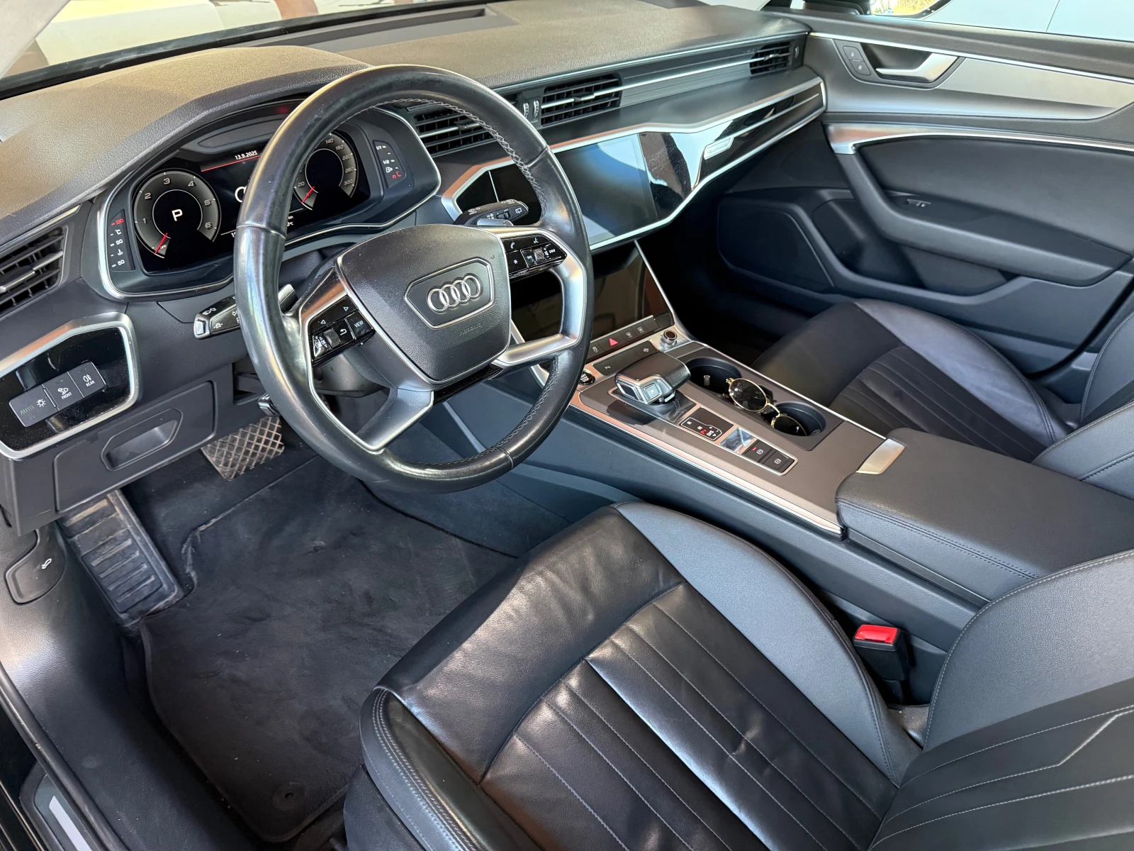 Audi A6 MILD HIBRID, снимка 10 - Автомобили и джипове - 54398097