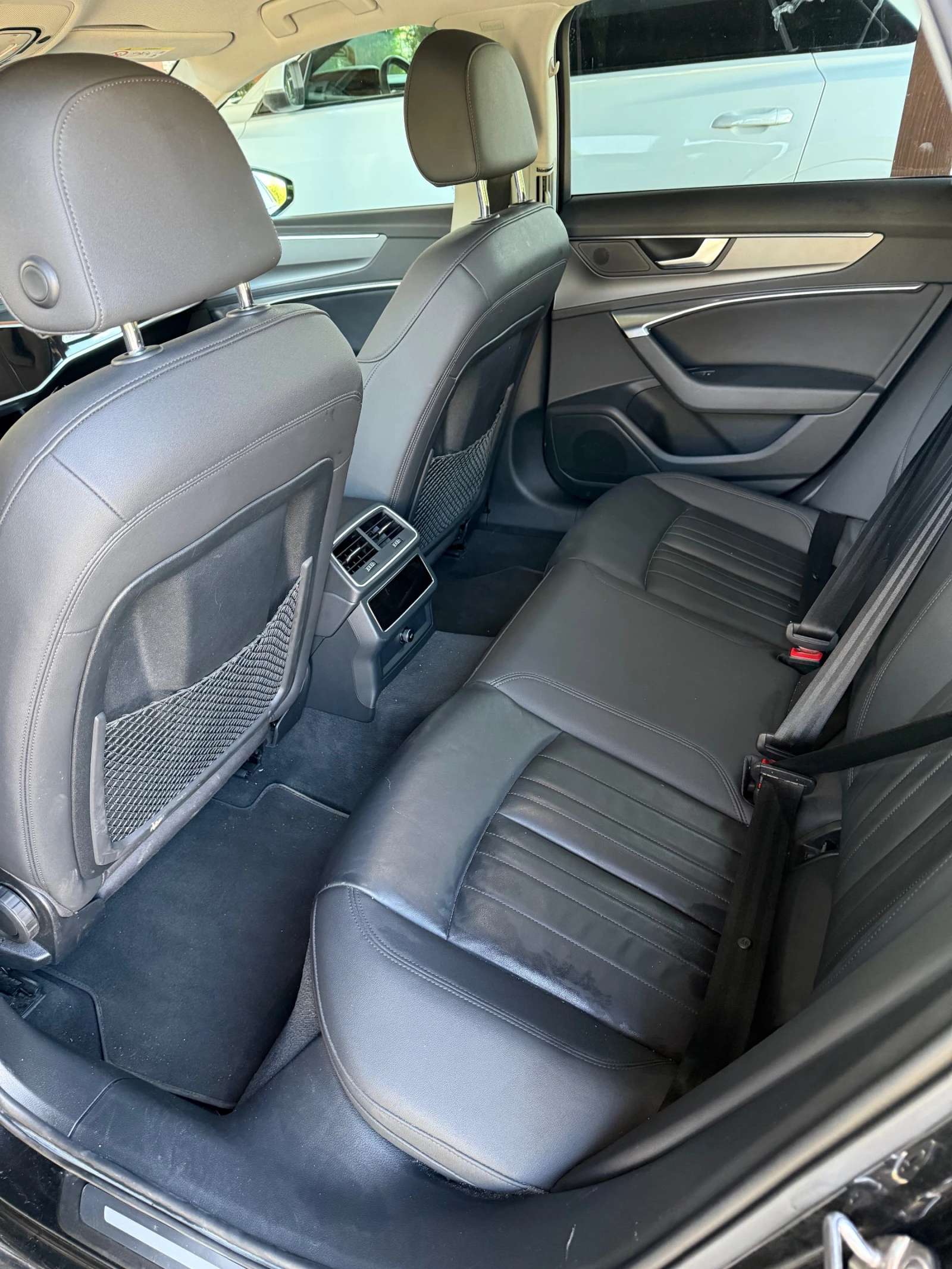 Audi A6 MILD HIBRID, снимка 13 - Автомобили и джипове - 54398097