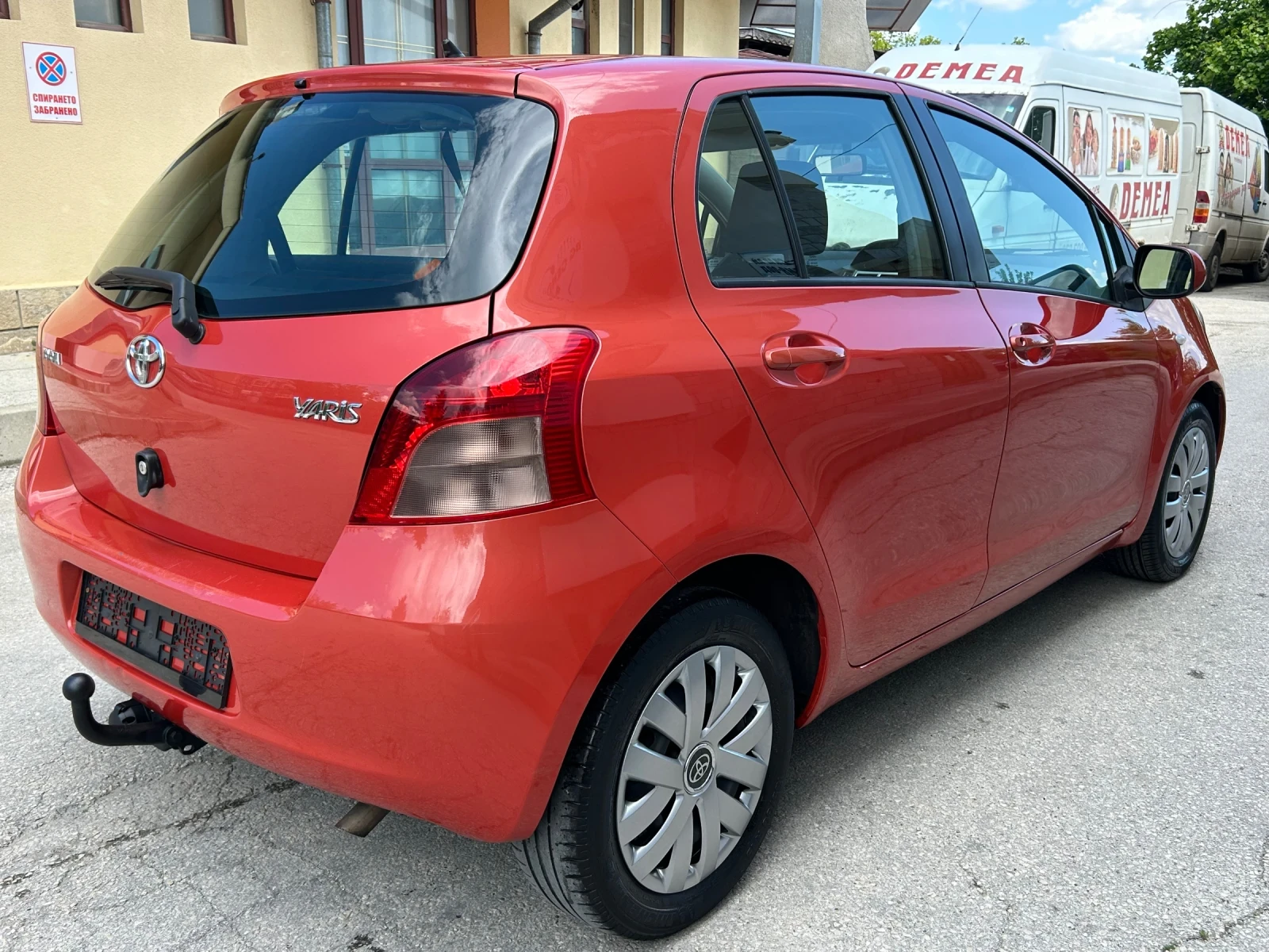 Toyota Yaris 1.3VVT-i КЛИМАТИК, снимка 5 - Автомобили и джипове - 54515781