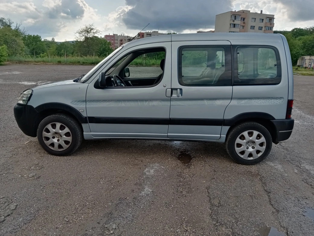 Peugeot Partner 1.6i KLIMA, снимка 5 - Автомобили и джипове - 54645554