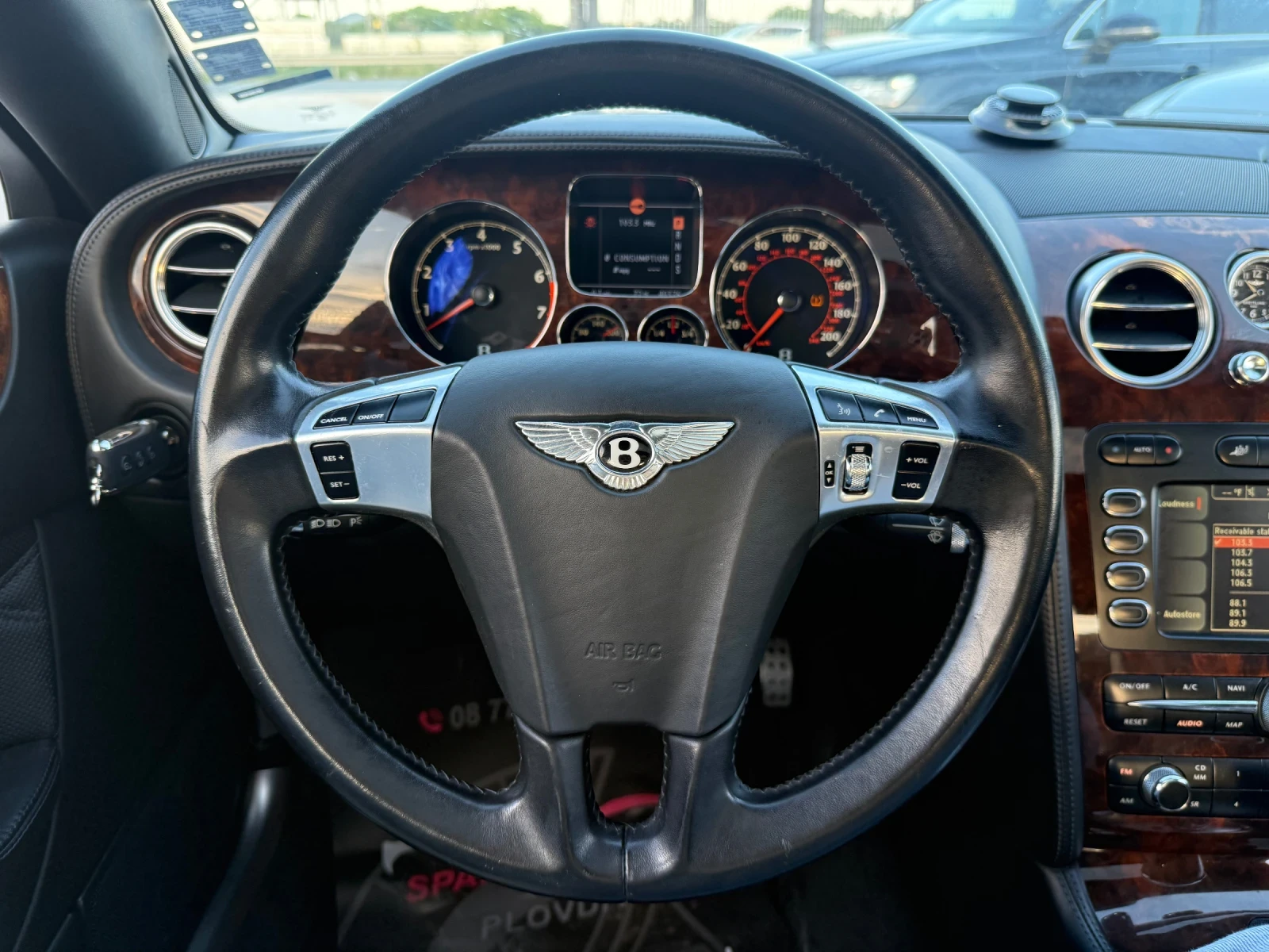 Bentley Continental W12* 2011г* 55.000КМ* 1 Собственик* Сервизна Истор, снимка 15 - Автомобили и джипове - 54796496
