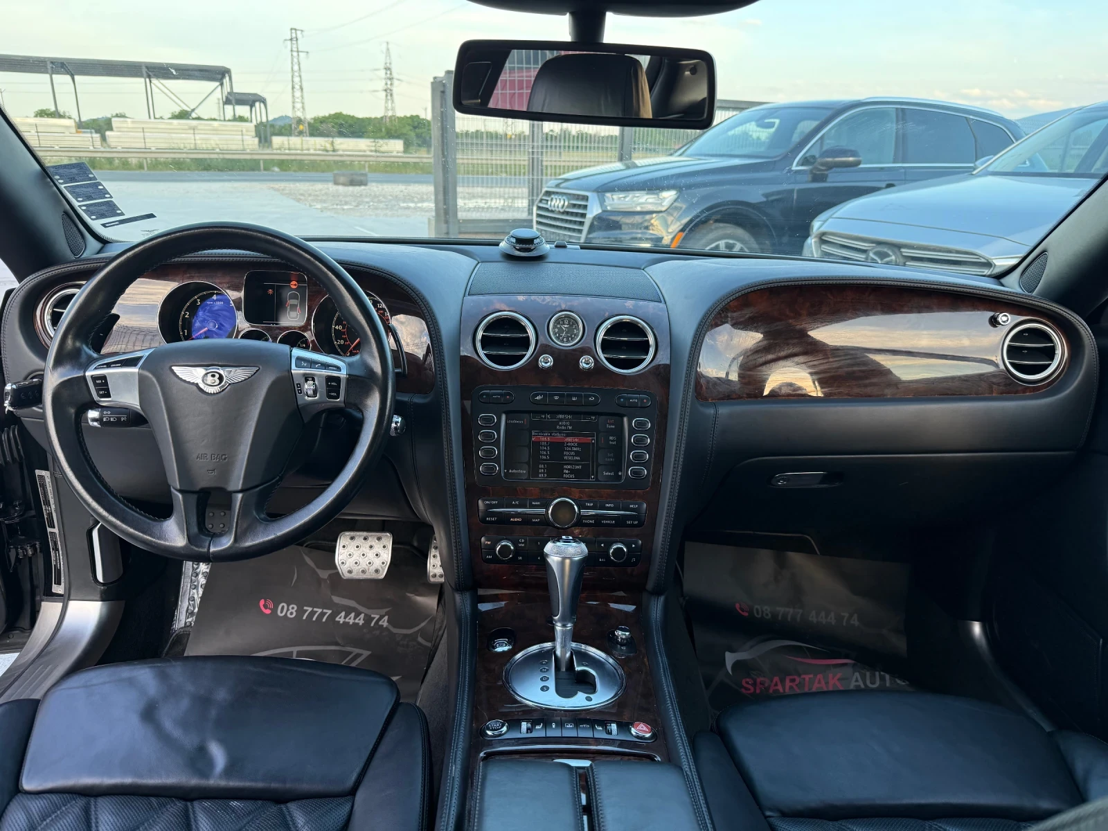 Bentley Continental W12* 2011г* 55.000КМ* 1 Собственик* Сервизна Истор, снимка 12 - Автомобили и джипове - 54796496