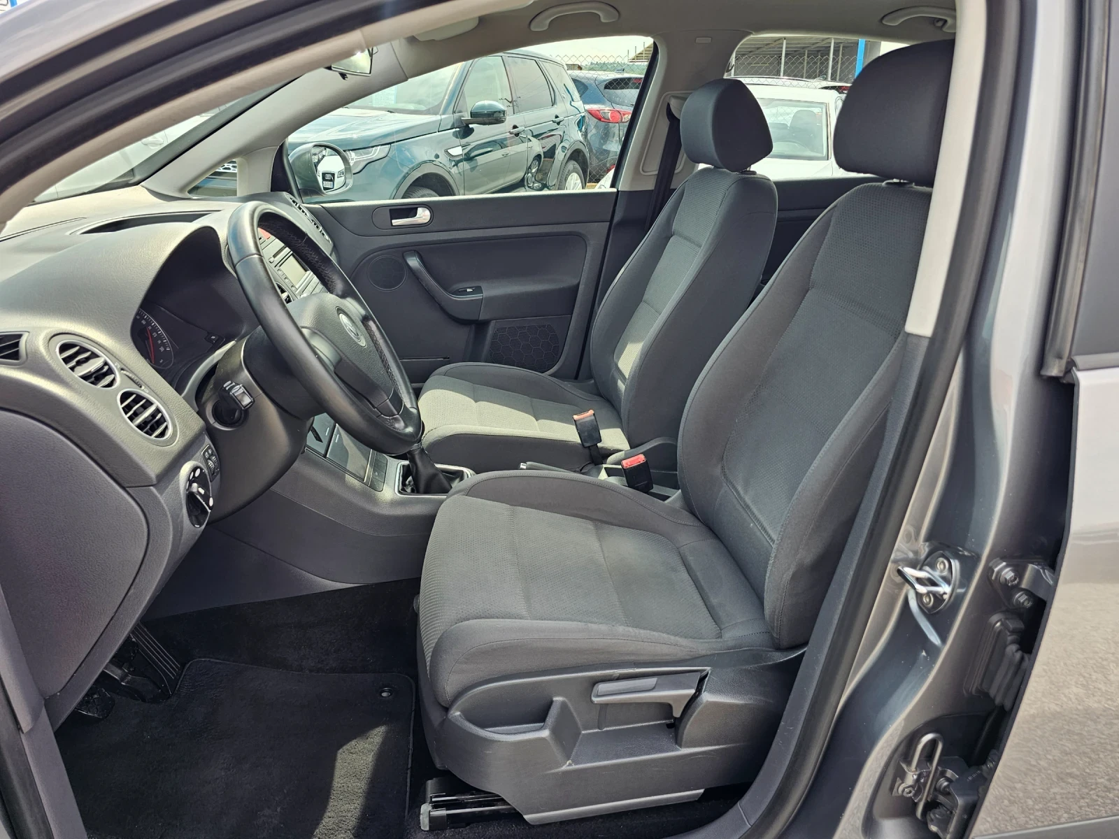 VW Golf Plus 1.9 tdi , снимка 9 - Автомобили и джипове - 54999524