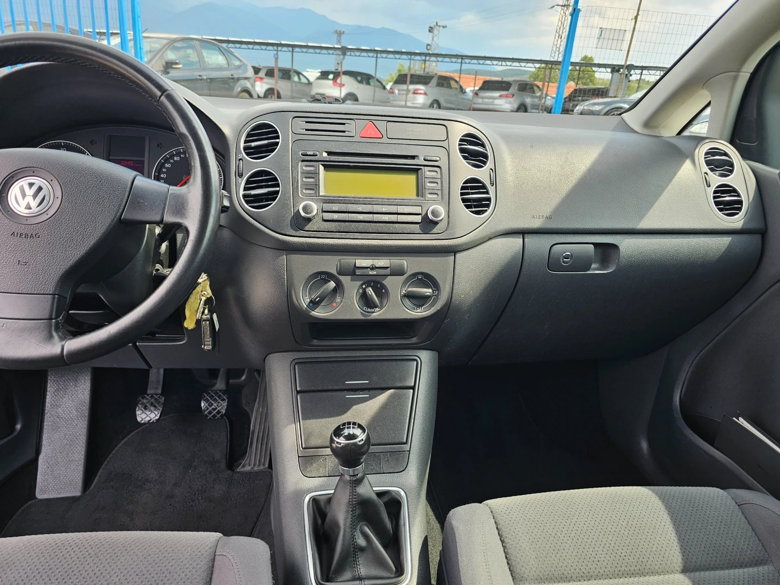 VW Golf Plus 1.9 tdi , снимка 12 - Автомобили и джипове - 54999524