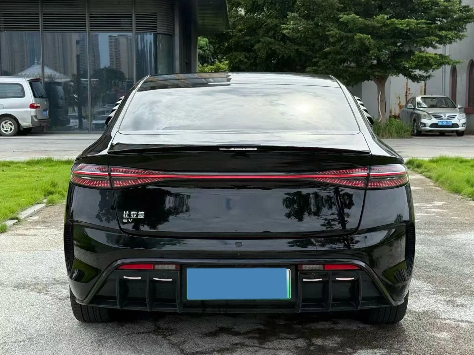 BYD Seal, снимка 5 - Автомобили и джипове - 55540157