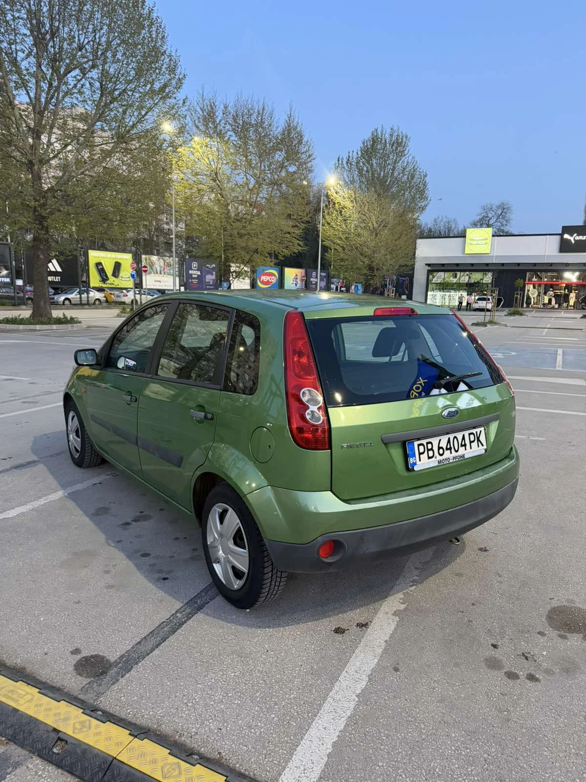 Ford Fiesta, снимка 4 - Автомобили и джипове - 55793173