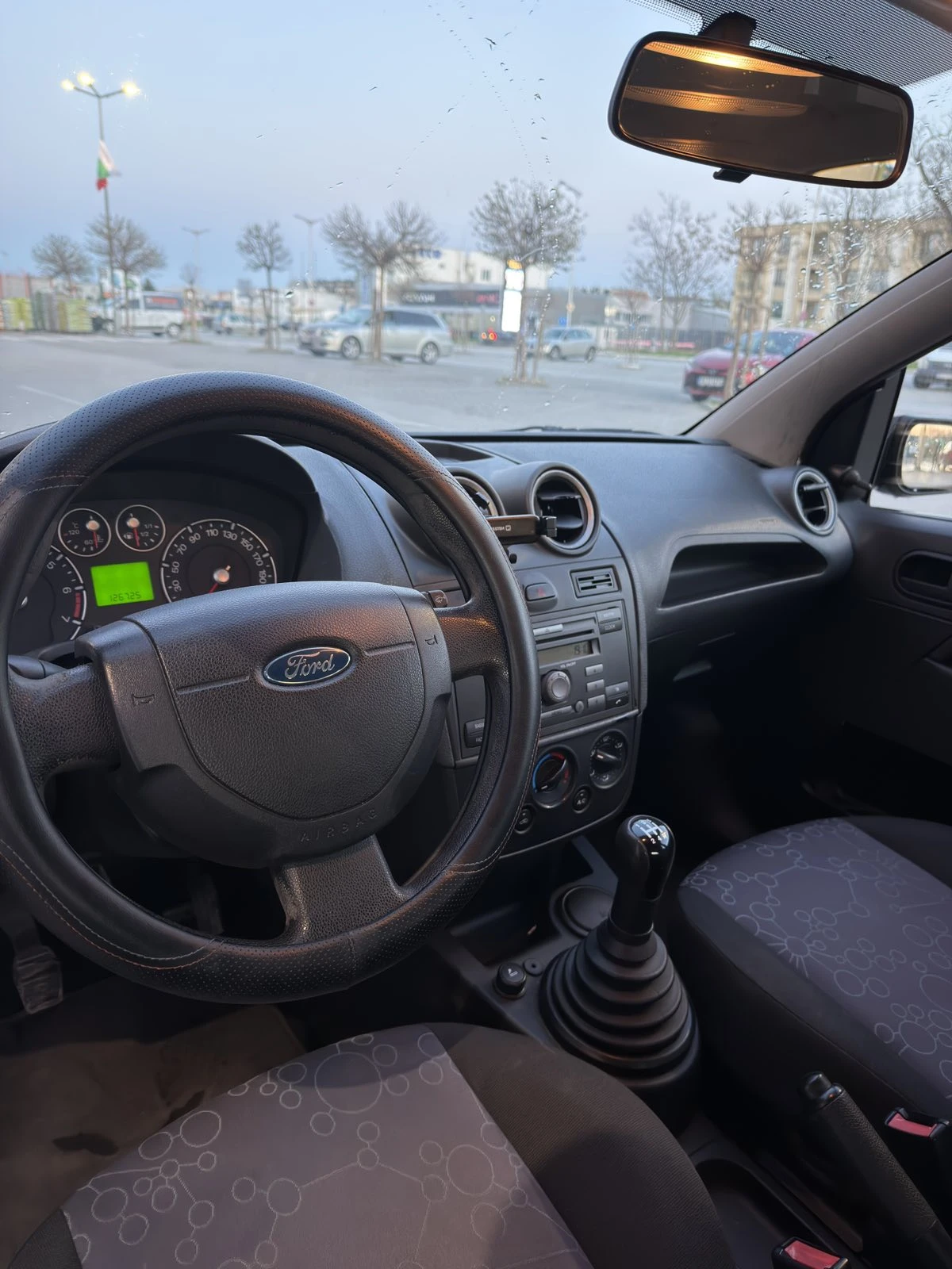 Ford Fiesta, снимка 8 - Автомобили и джипове - 55793173
